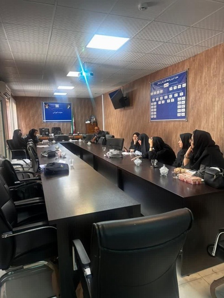  برگزاری جلسه بررسی و تدوین آیین نامه ارزشیابی برنامه  آموزشی دوره پزشکی عمومی در کمیته تدوین آیین نامه مرکز مطالعات و توسعه